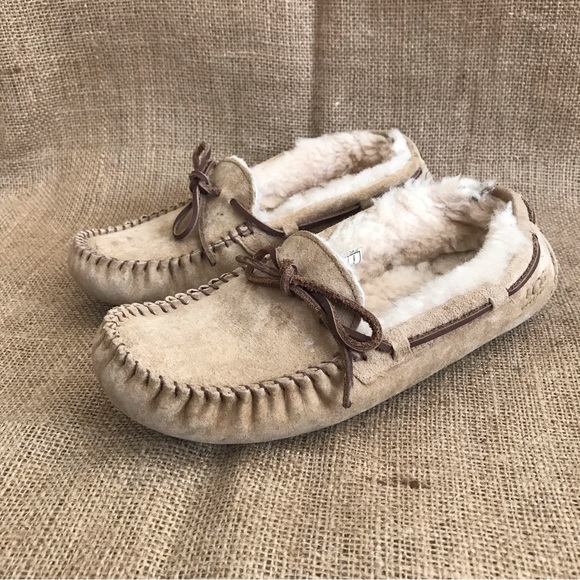 UGG Dakota Chestnut Moccasins Sherpa Suede Slipper Size 7 - Picture 2 of 12